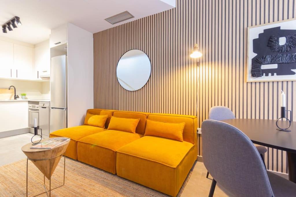 Appartement Duplex With Terrace Near Bcn à Terrassa Extérieur photo