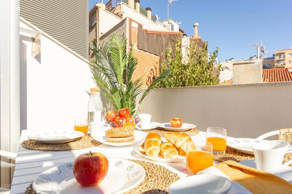 Appartement Duplex With Terrace Near Bcn à Terrassa Extérieur photo